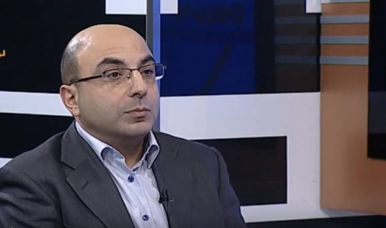 Zelenskinin mümkün səfəri İrəvan üçün risk kimi qiymətləndirilir