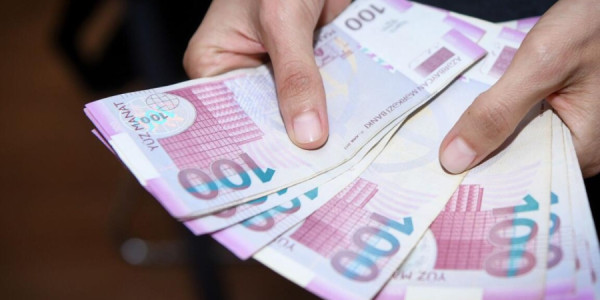 Gömrükdə YENİ DƏYİŞİKLİK: Mallar artıq manatla bəyan edilə bilər