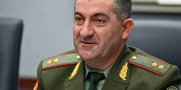 Ermənistanla Hindistan arasında hərbi əməkdaşlıq müzakirə olunub