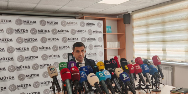 Məktəbəqədər və Ümumi Təhsil üzrə Dövlət Agentliyində media brifinqi keçirilir