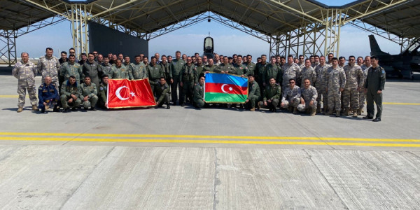 Türkiyə MN Azərbaycanla birdə keçirilən təlimlərdən görüntülər paylaşıb