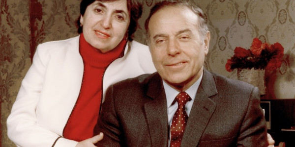 Bugün Zərifə Əliyevanın doğum günüdür