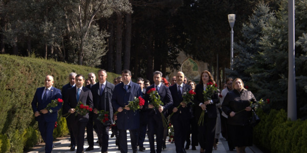 Yasamal rayonunda “Zərif irsin işığında” adlı tədbir keçirilib