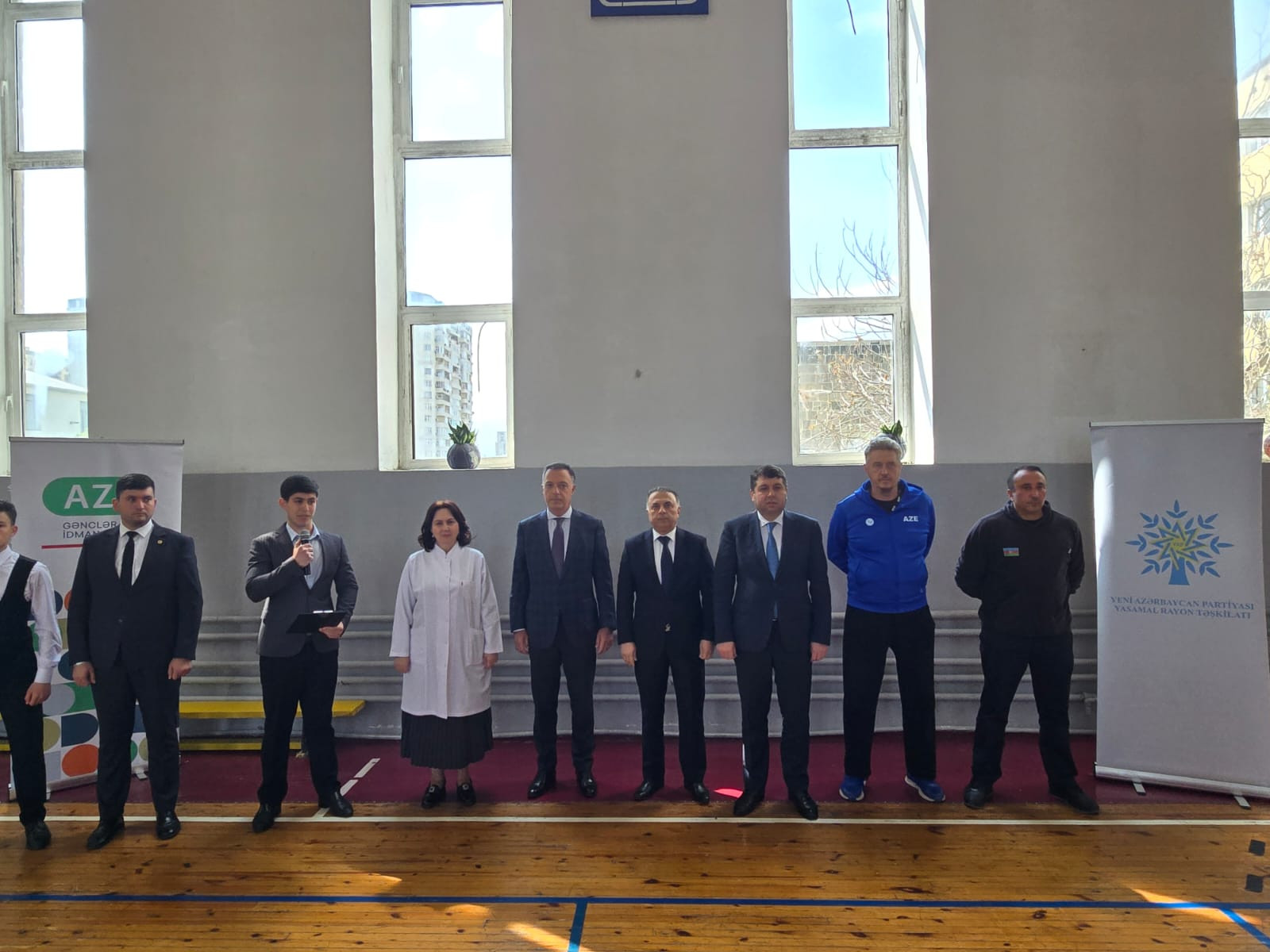 Yasamal rayonunda qızlar arasında voleybol idman növü üzrə yarışa start verilib