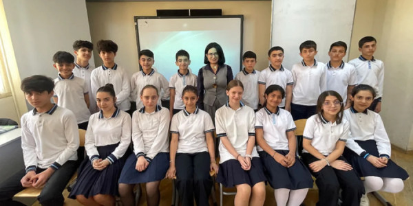 UEFA-nın dəstəyi ilə Bakıda uşaq hüquqlarının qorunmasına dair tədbir təşkil olunub