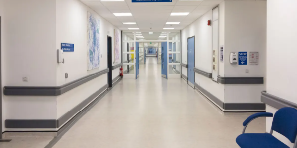 Dəm qazından zəhərlənən 14 yaşlı qız müalicədən