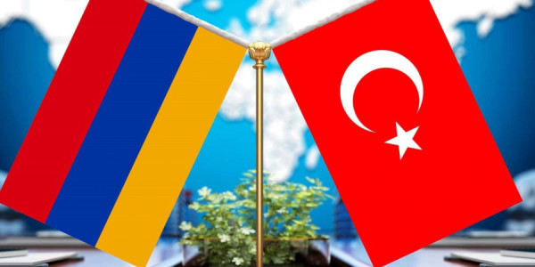 Qarsda Türkiyə–Ermənistan danışıqları – İllərdir bağlı qalan dəmir yolu yenidən açılır?