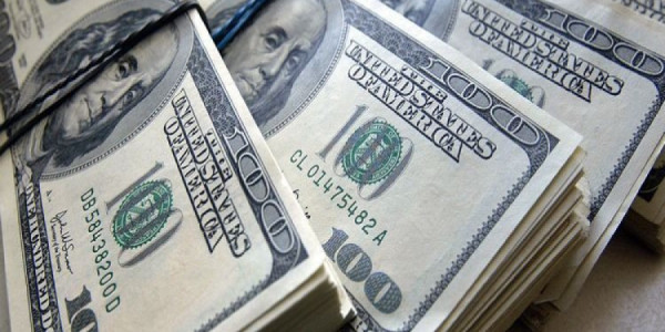 Böyük valyuta ehtiyatları iqtisadi artıma niyə çevrilmir