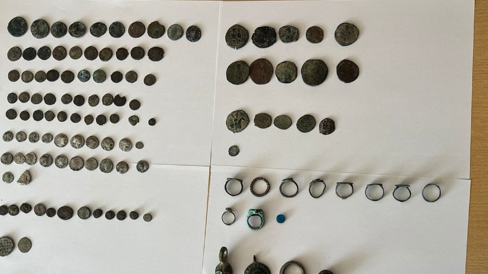 Türkiyədə zibilxanalardan tarixi əsər aşkarlanıb