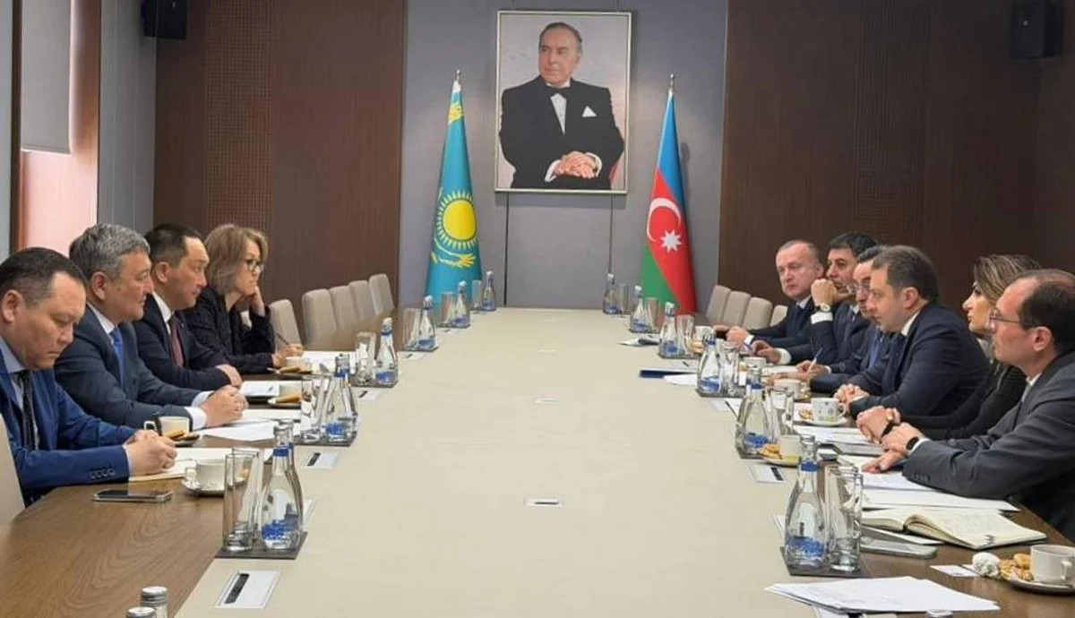 Azərbaycan və Qazaxıstan XİN-ləri əməkdaşlığın inkişafını müzakirə ediblər