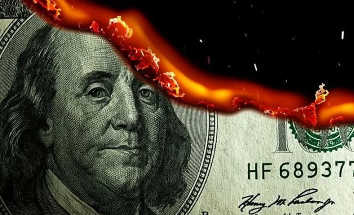 Dollar öz hökmranlığını itirir, inflyasiya güclənir