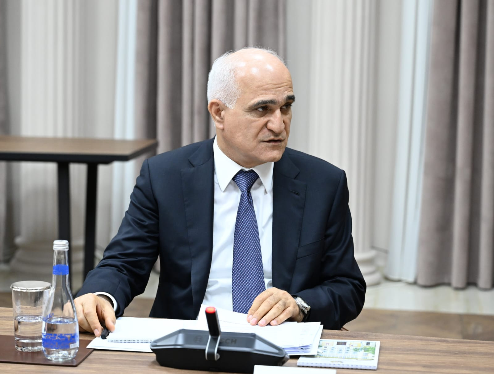 Şahin Mustafayev İrəvana gedib -