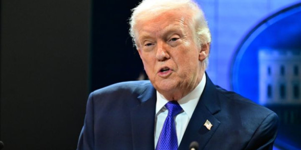 Trampın İrana hücumu dünyaya baha başa gəldi -