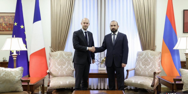 Fransa ilə Ermənistan arasında əməkdaşlığın inkişafı müzakirə olunub