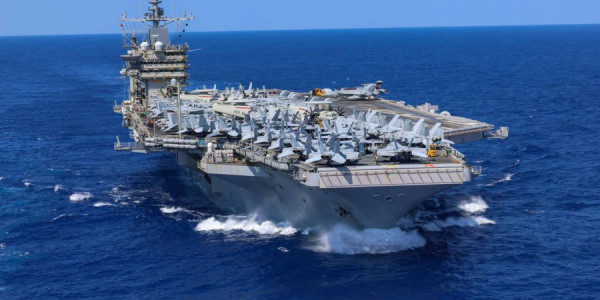 ABŞ-nin təyyarədaşıyan gəmisi bölgəni tərk etdi