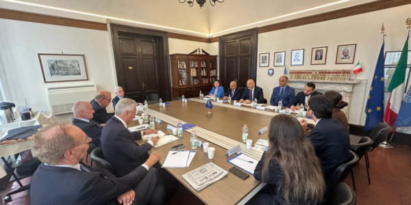 Elçin Əmirbəyov İtaliyada Azərbaycanın regionda sülh və sabitlik səylərindən danışıb