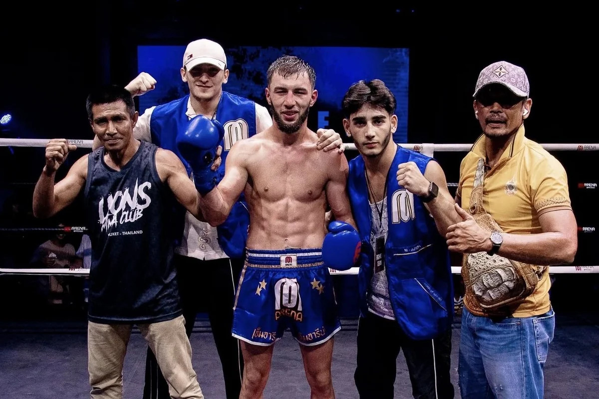 Elvin Kazımov Tailandda muaytay yarışında birinci yerə çıxıb