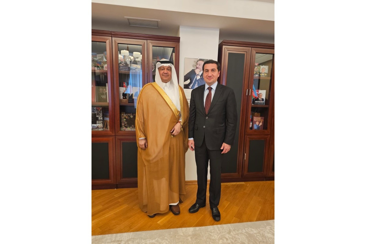 Hikmət Hacıyev Səudiyyə Ərəbistanı səfiri ilə mühüm görüş keçirdi