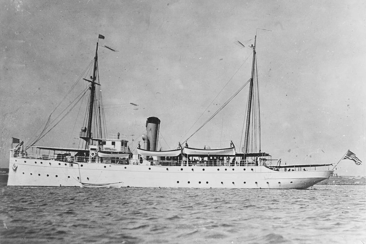 Britaniya dalğıcları Birinci Dünya Müharibəsi zamanı batan gəminin qalıqlarını aşkar ediblər