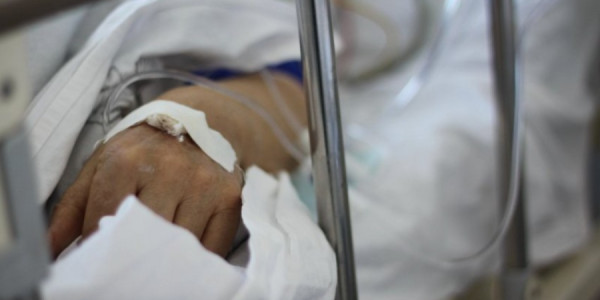 Milli Onkologiya Mərkəzində yaralanan həkimin son durumu