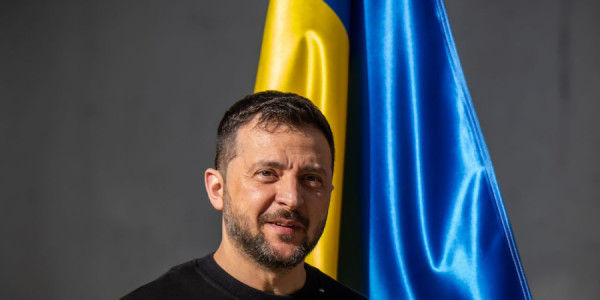 Zelenski Rusiyanın hansı şərtlərlə atəşkəsə razı ola biləcəyini AÇIQLAYIB