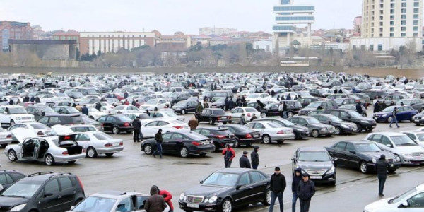TƏCİLİ: Milli Məclis bu maşınlara xüsusi status verdi