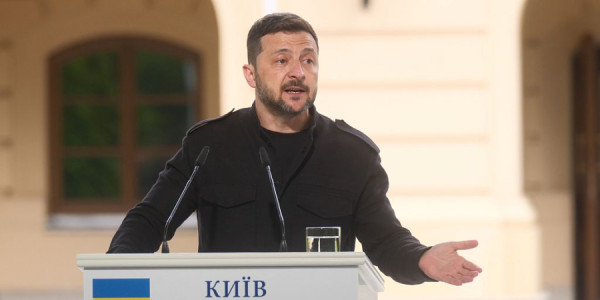 Politico: Zelenski danışıqlar üçün Türkiyəni əsas məkan kimi görür