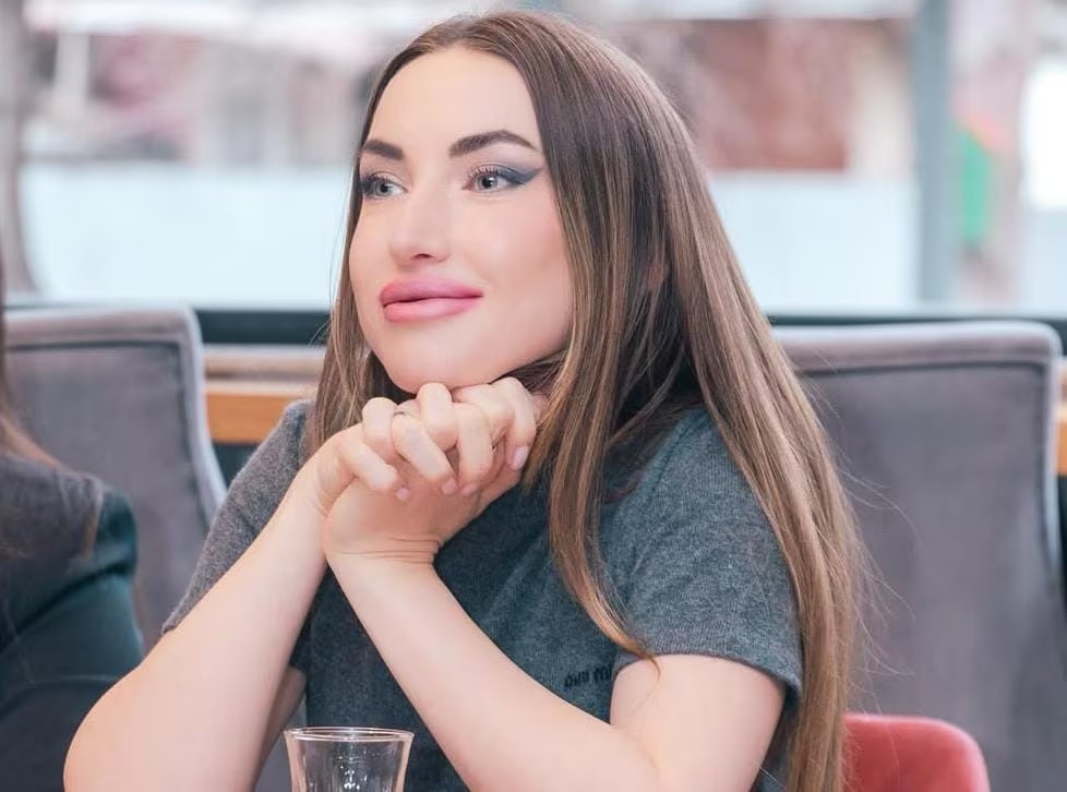 Alyona Əliyeva Buta İncəsənət Mərkəzindən paylaşım edib -