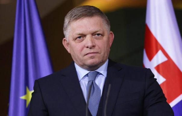Slovakiya Ukraynaya maliyyə dəstəyindən geri çəkilir
