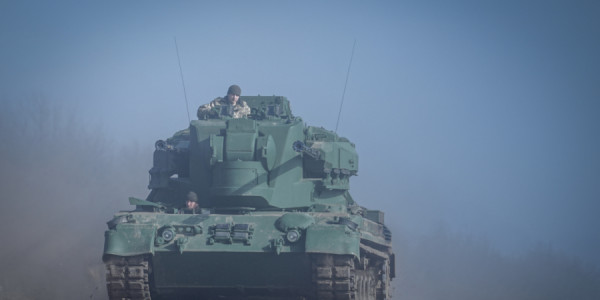 Almaniya Litvada tank briqadası yerləşdirir