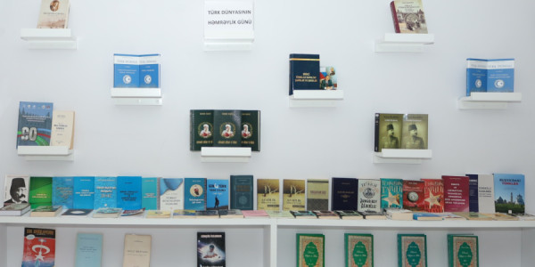 MEK-də “Türk Dünyasının Həmrəyliyi Günü” adlı sərgi keçirilir