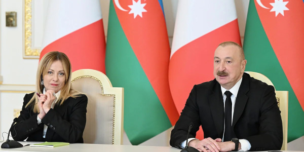 Azərbaycan ilə İtaliya arasında qaz ixracının artırılması müzakirə olunub