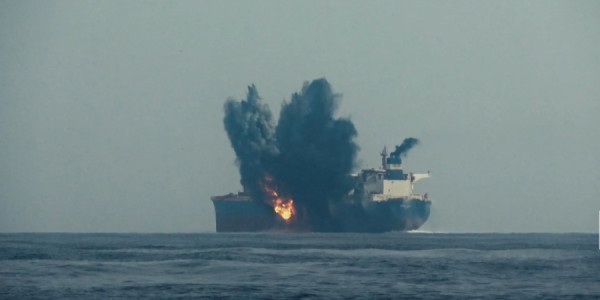 BƏƏ İranı tankerə PUA hücumunda İTTİHAM ETDİ