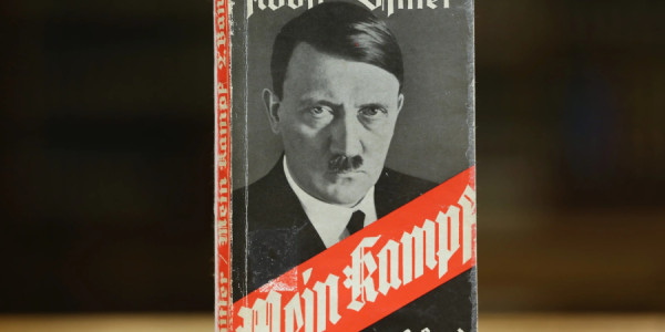 Hitlerin məşhur kitabı yenidən nəşr olunub