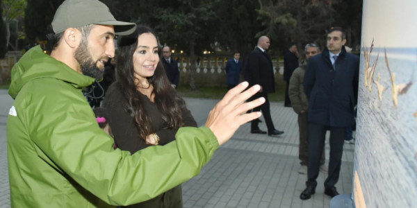 Leyla Əliyeva "Azərbaycan təbiətinin izi ilə" sərgisinin açılış mərasimində iştirak edib