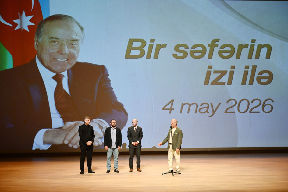 Heydər Əliyev Mərkəzində Ümummilli Lider Heydər Əliyevə həsr edilən “Bir səfərin izi ilə” filmi nümayiş olunub