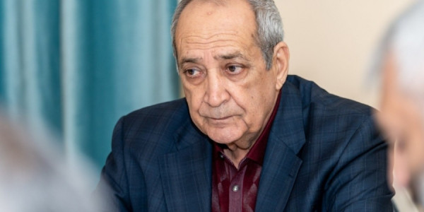 Rasim Balayevin qəbirüstü abidəsi ilə bağlı -