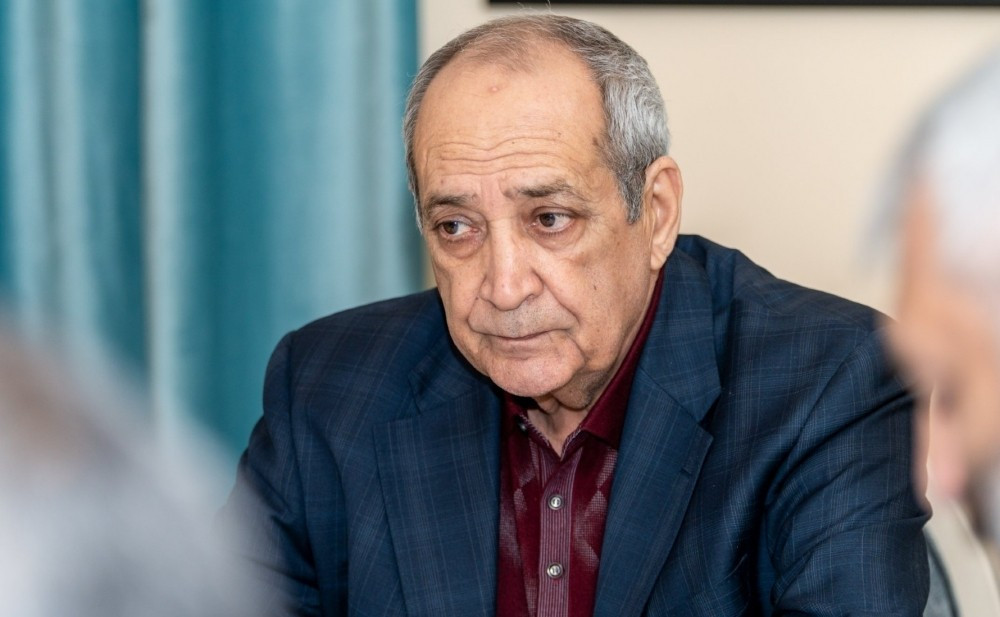 Rasim Balayevin qəbirüstü abidəsi ilə bağlı -