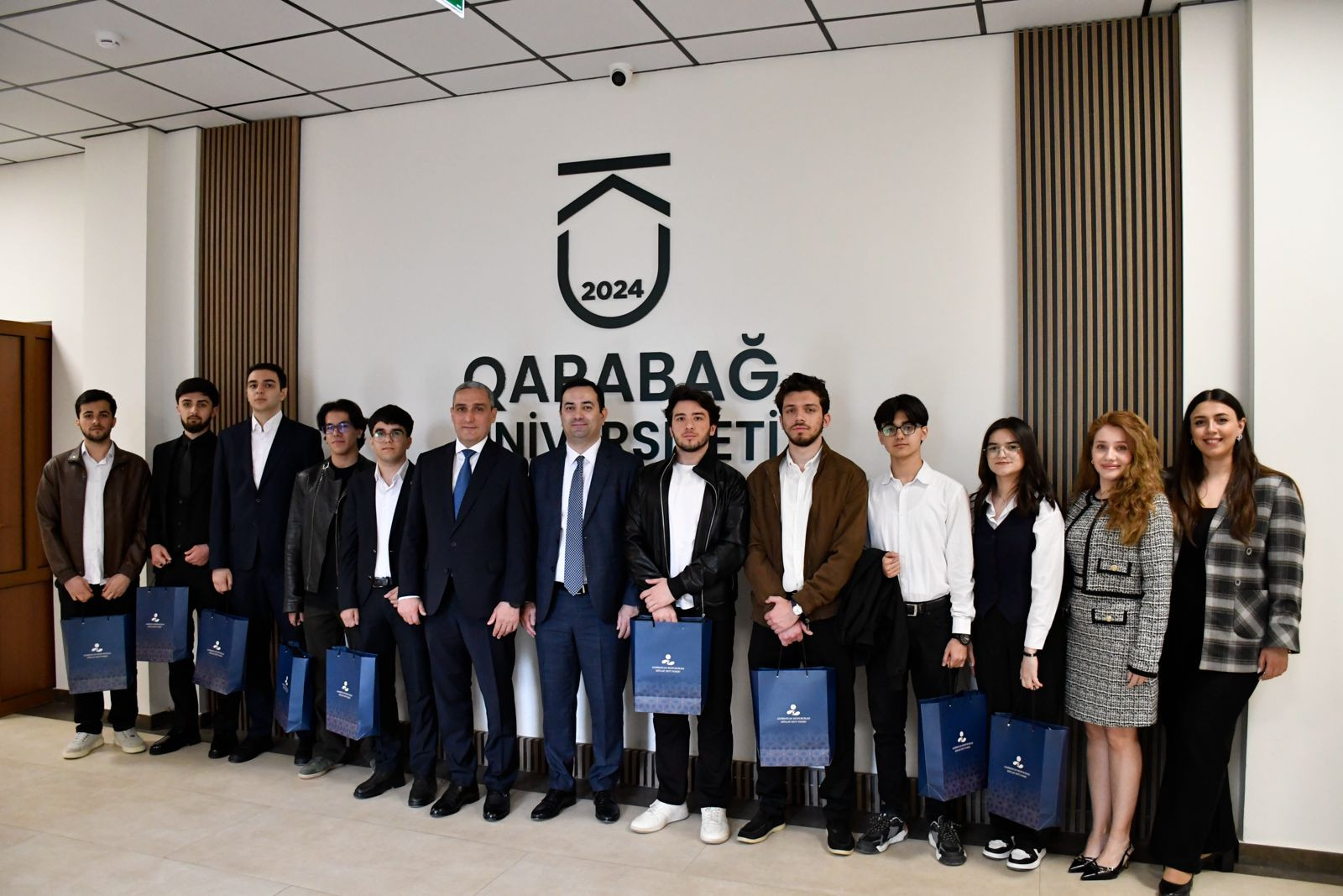 Neft Fondundan Qarabağ tələbələrinə mentorluq dəstəyi