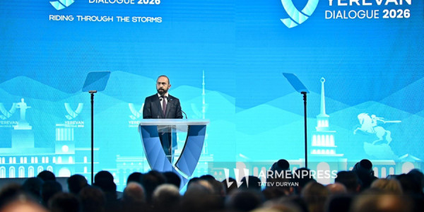 Mirzoyan: Ermənistan balanslaşdırılmış xarici siyasət yürütmək üçün suveren seçim edib