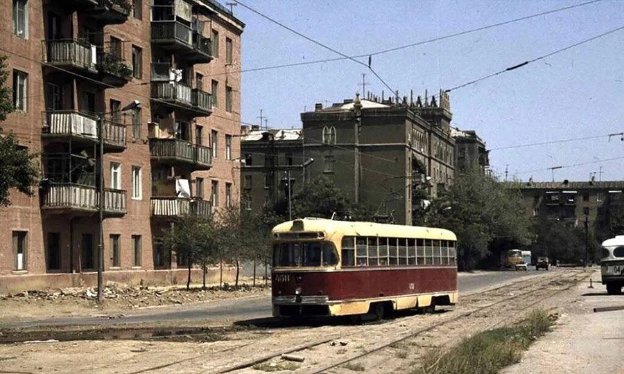Siyavuş Novruzov: Bakıda "Montin", "Vorovski", "Razin" kimi yer adları yoxdur