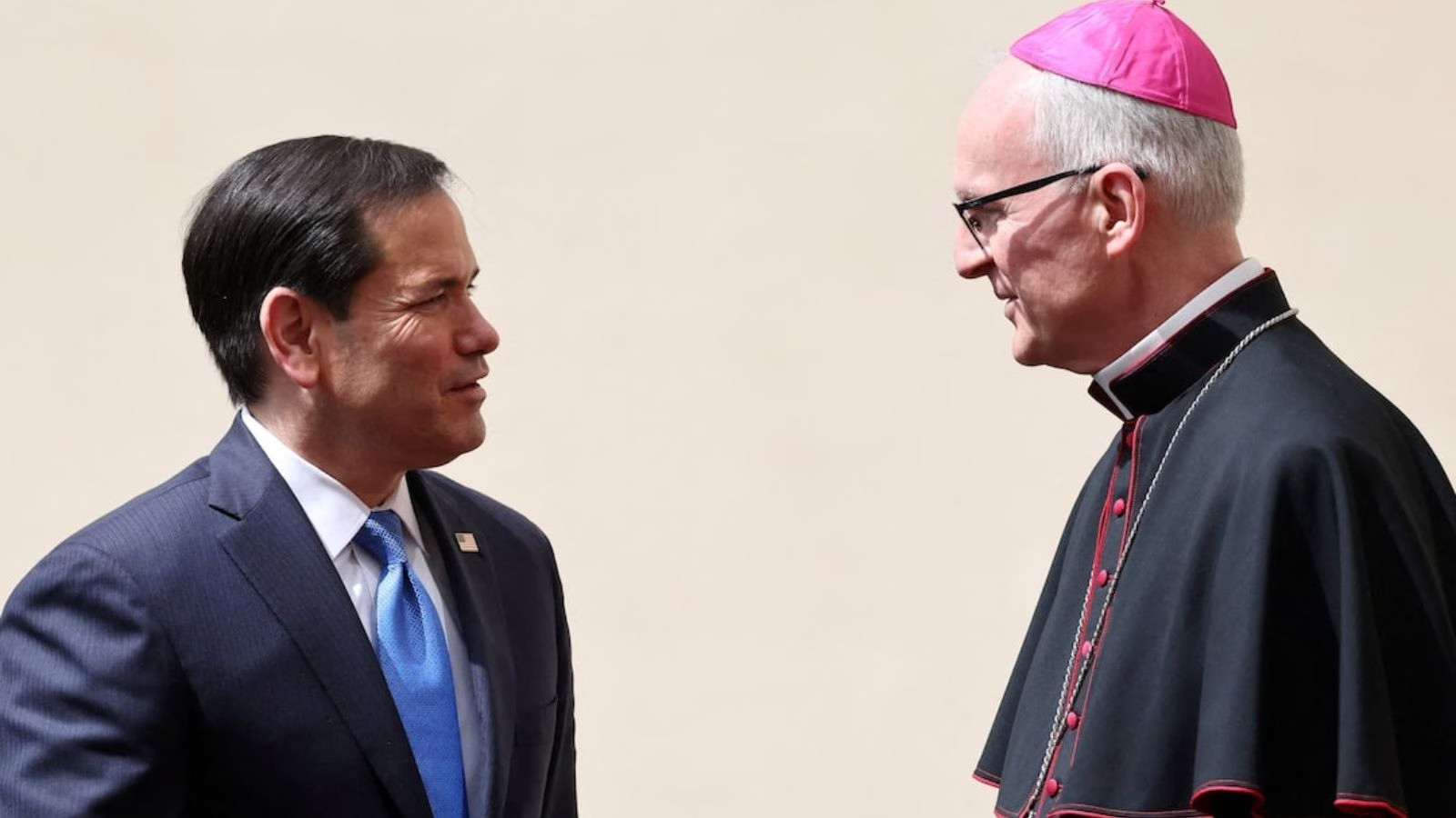 Rubio Vatikana səfər edib