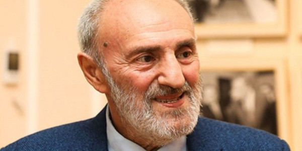 Akif İslamzadə