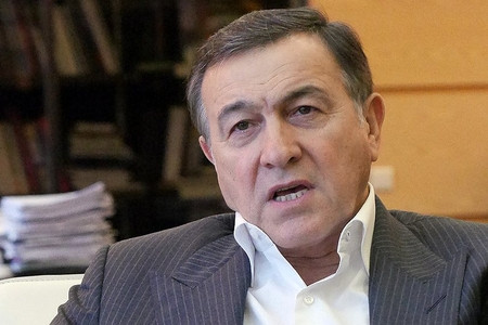 Rusiya İranın "Buşehr" AES-də çalışan mütəxəssislərinin təxliyəsinə başlayıb