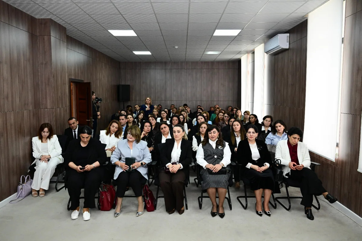 Heydər Əliyev mərkəzlərinin fəaliyyətinə həsr olunan müşavirə keçirilib