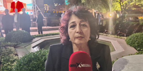 Rahibə Əliyeva - Əcəmi sənətində olan dəqiqlik onun riyazi biliklərinin olduqca yüksək olduğundan xəbər verir