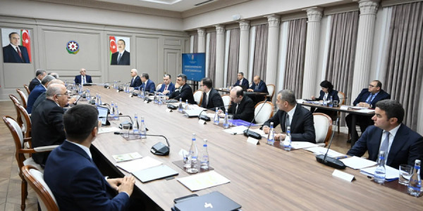 İqtisadi Şura iclas keçirdi, qərarlar qəbul edildi