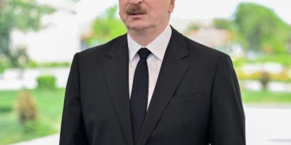 İlham Əliyev: Bir-iki ilə Qarabağın günəş və su potensialı elektrik istehsalı üçün 700 meqavata yaxın olacaq