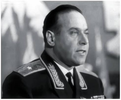 10 May – Xalqın taleyini dəyişən lider: Ulu Öndər Heydər Əliyevin şərəfli həyat yolu