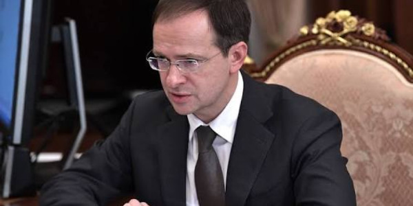 Medinsky: “Ukrayna prokurorluğu tarixdən qorxur”